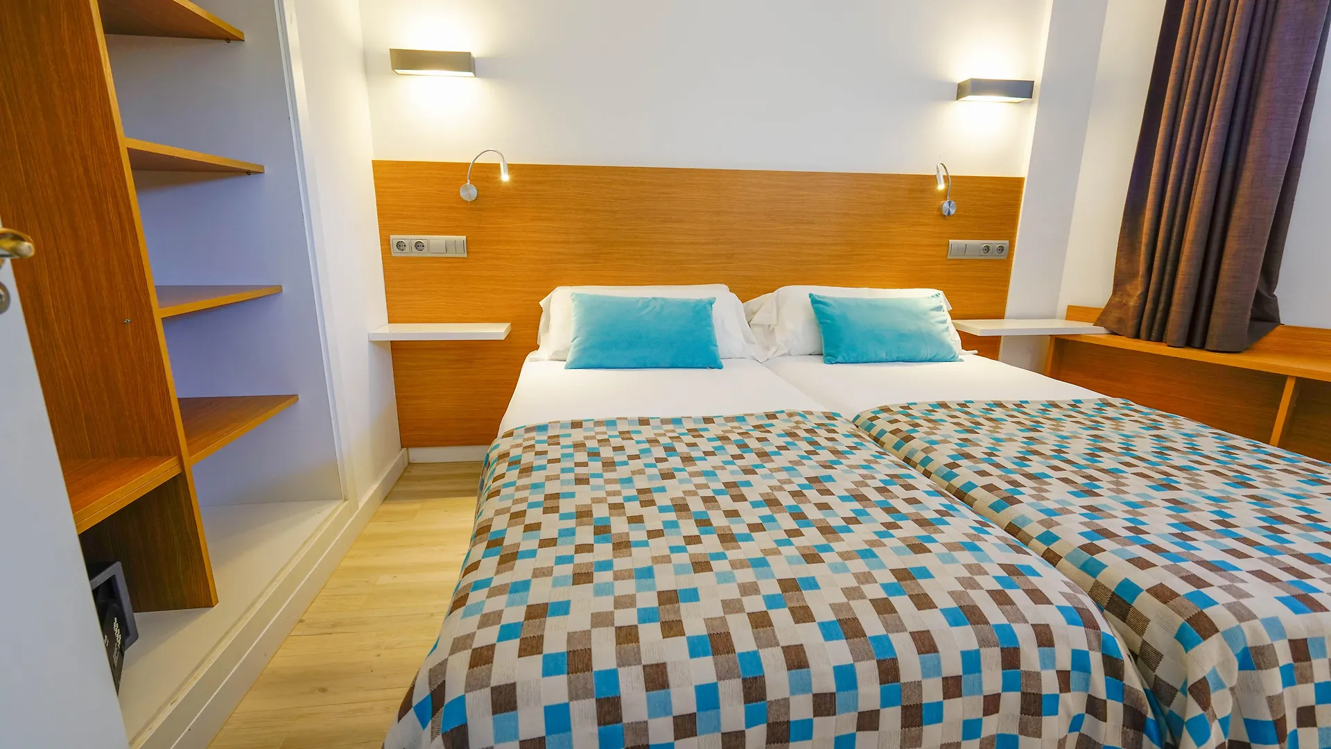 ****  Houm Plaza Son Rigo Aparthotel Πλάγια Ντε Πάλμα Ισπανία